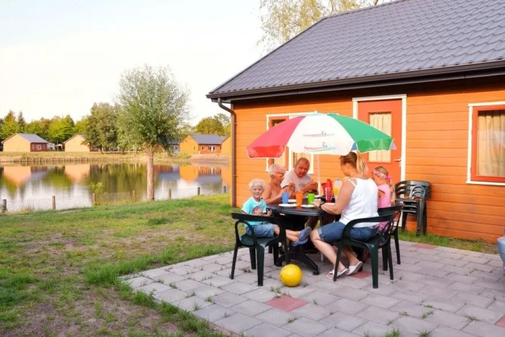 Ruime vrijstaande 8 persoons Holiday Cottage