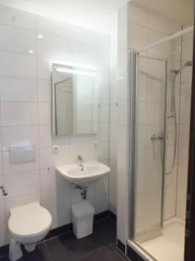 Vakantiebungalow Waldhaus 4 op Eifelpark Kronenburger See 4 Personen