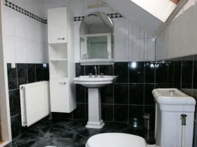 Vakantiebungalow Standaard Bungalow 12 op Groene Heuvels 12 Personen
