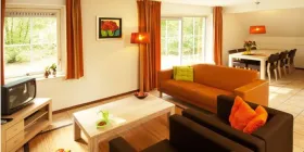 Vakantiebungalow 4B op Het Land van Bartje 4 Personen
