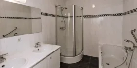 Vakantiebungalow 2A1 op Kasteeldomein De Cauberg 2 Personen