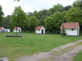 Vakantiebungalow Kampeerplaats incl. sanitair met op Landgoed 't Wildryck 6 Personen