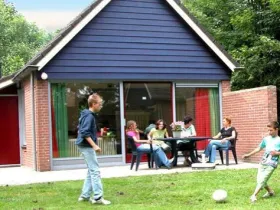 Vakantieaccommodatie Bungalow IJssel 4 op Vakantiepark Sallandshoeve