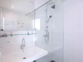 Vakantiebungalow Anemoon Royal 8 op Schin op Geul 8 Personen