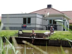 Vakantiebungalow Hoorn 6 op Villavakantiepark IJsselhof 6 Personen