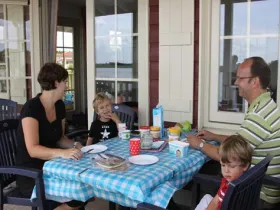 Vakantiebungalow Standaard Villa 4 op Zuytland Buiten 4 Personen