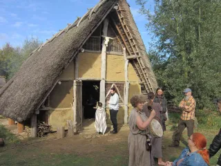 IJzertijdboerderij