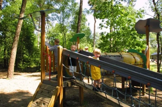 Kindervermaak op het park