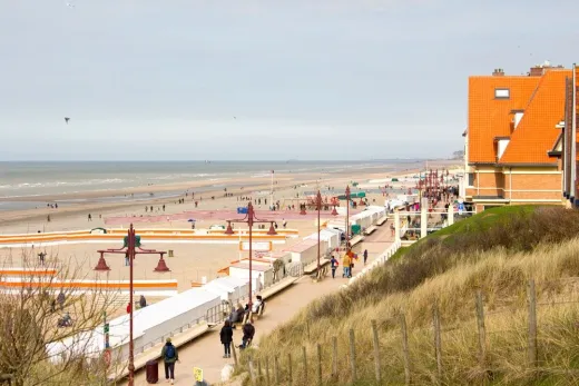 Mooie ligging aan de kust
