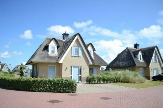 Verschillende vrijstaande villa's