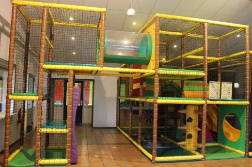 De indoor-speeltuin 