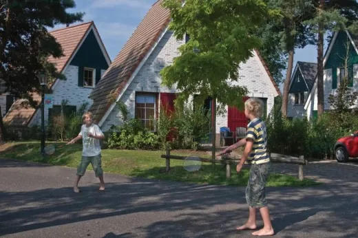 Spelen op het park