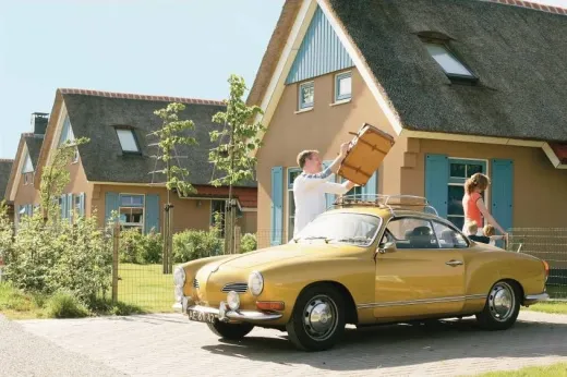 Parkeer je auto bij je bungalow