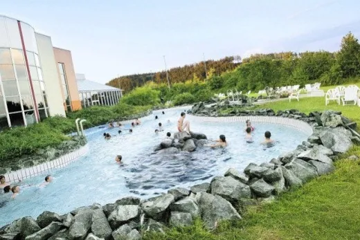Buitenbad van het Aqua Mundo