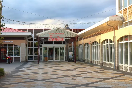 Ingang Market Dome