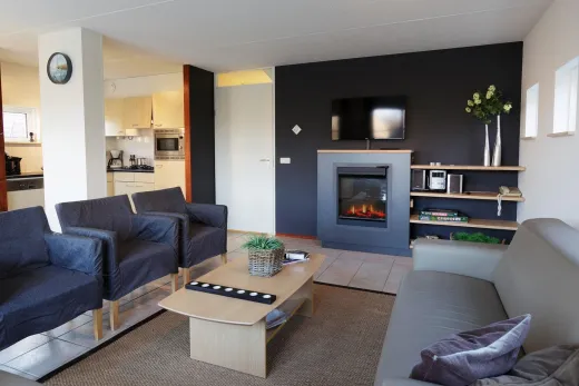 Luxe huisje woonkamer 