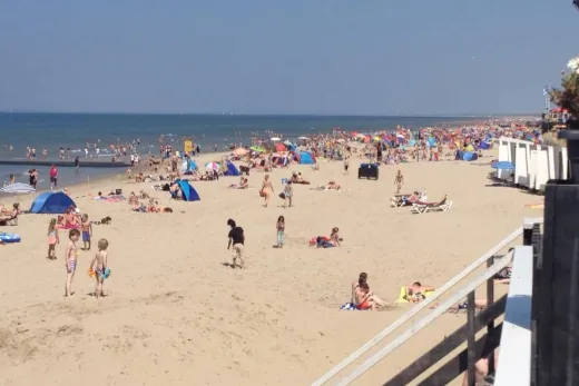 Het strand in de omgeving van het park