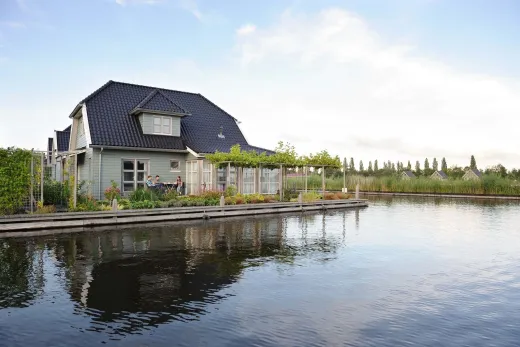 Luxe villa's met uitzicht op het water