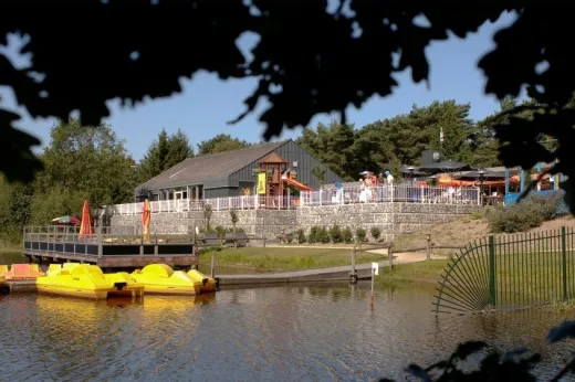 Parkcentrum aan het water